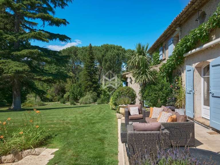 Villa Châteauneuf-Grasse - 6 chambres - 363m²