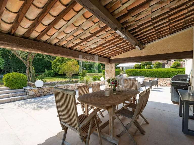 Villa Châteauneuf-Grasse - 5 chambres - 185m²