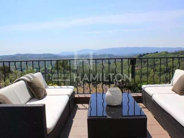 Villa avec Vue sur mer Châteauneuf-Grasse - 5 chambres - 205m²