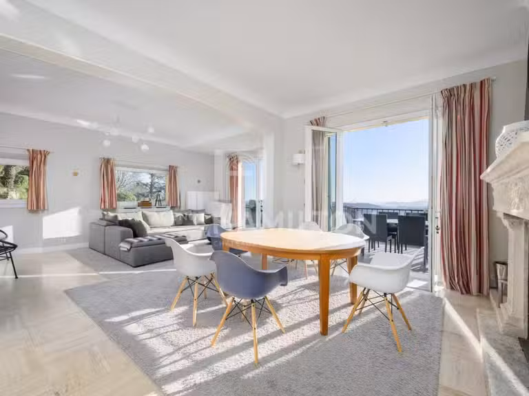 Villa avec Vue sur mer Châteauneuf-Grasse - 5 chambres - 205m²