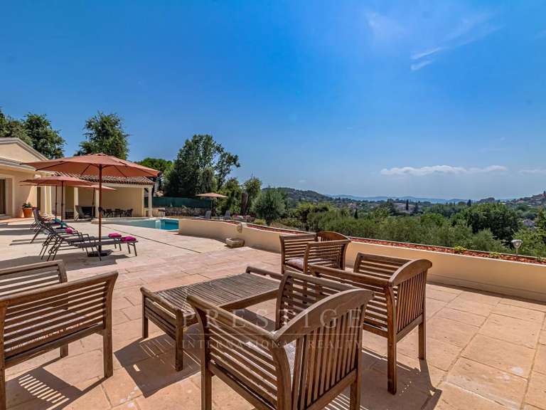 Villa Châteauneuf-Grasse - 3 chambres - 555m²