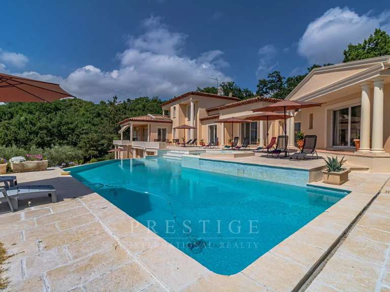 Villa Châteauneuf-Grasse - 3 chambres - 555m²