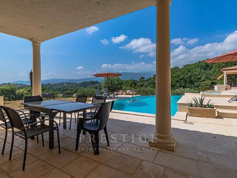 Villa Châteauneuf-Grasse - 3 chambres - 555m²