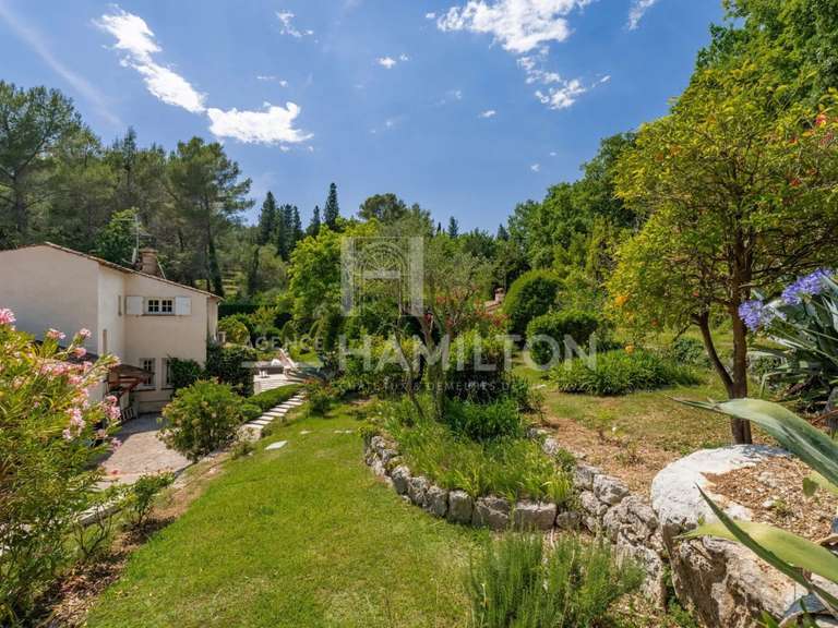 Villa Châteauneuf-Grasse - 5 bedrooms - 185m²