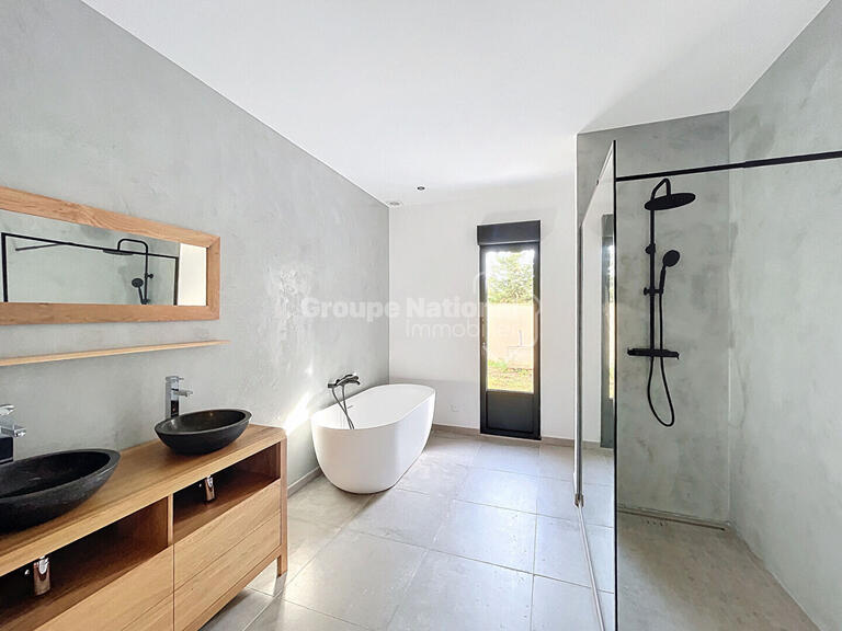 House Châteaurenard - 7 bedrooms - 290m²