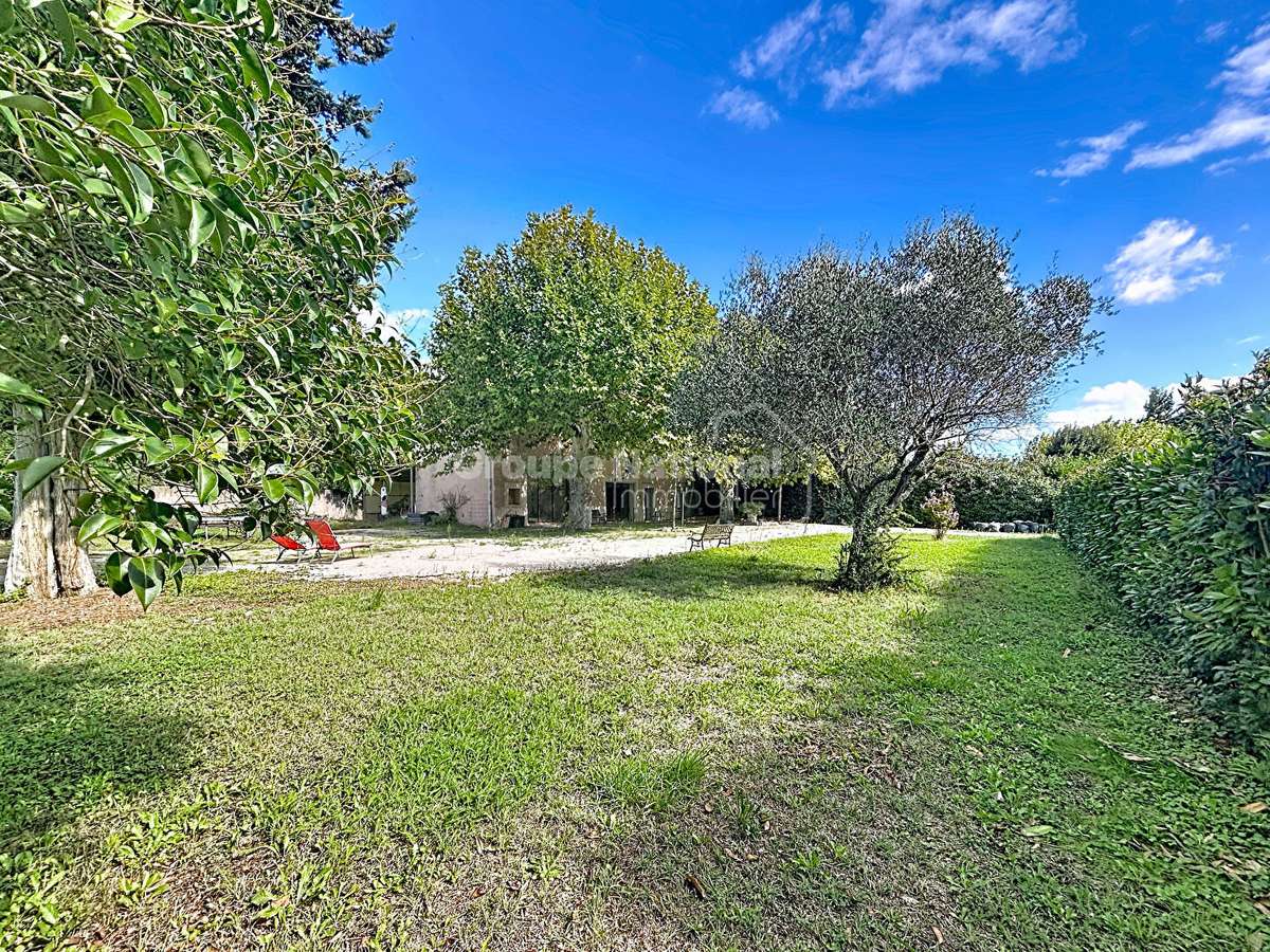 House Châteaurenard