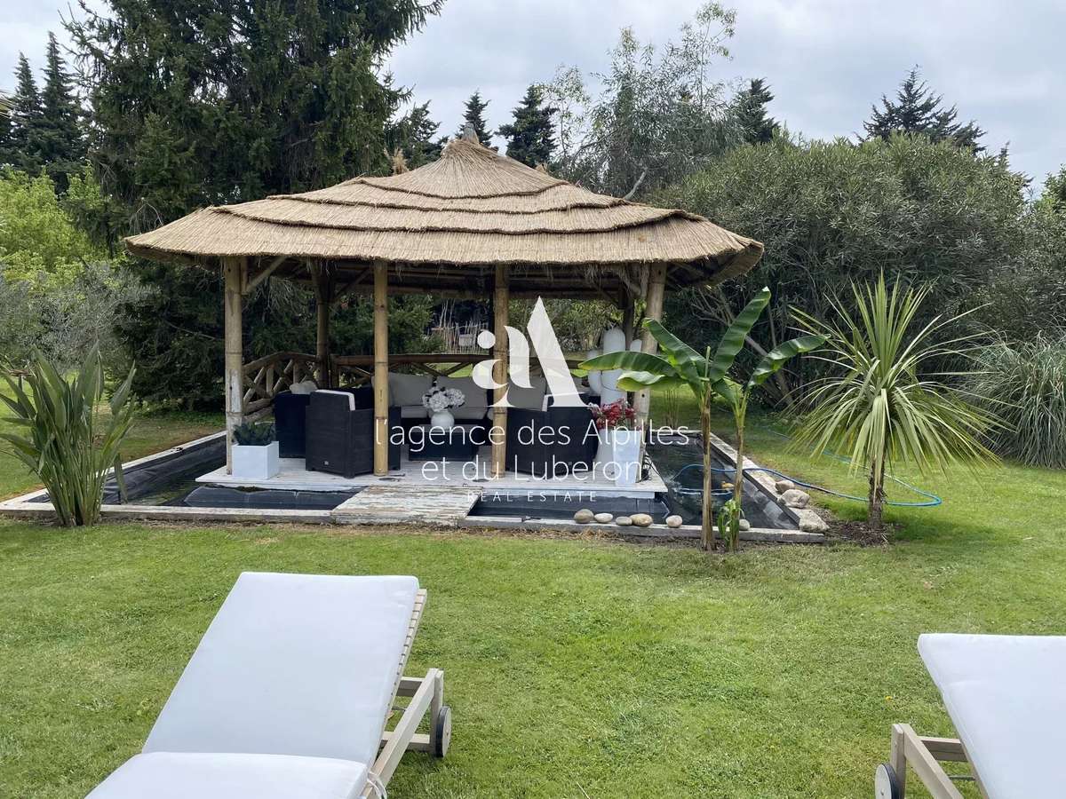 House Châteaurenard