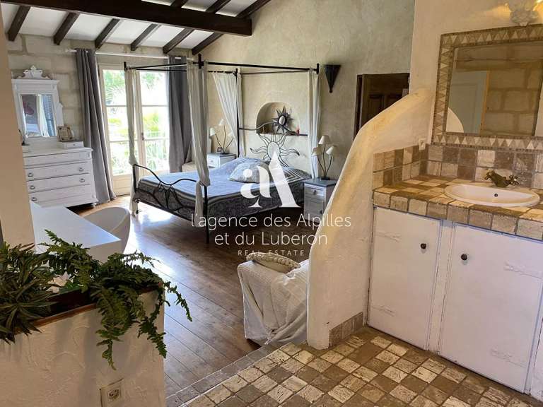 House Châteaurenard - 5 bedrooms - 2200m²