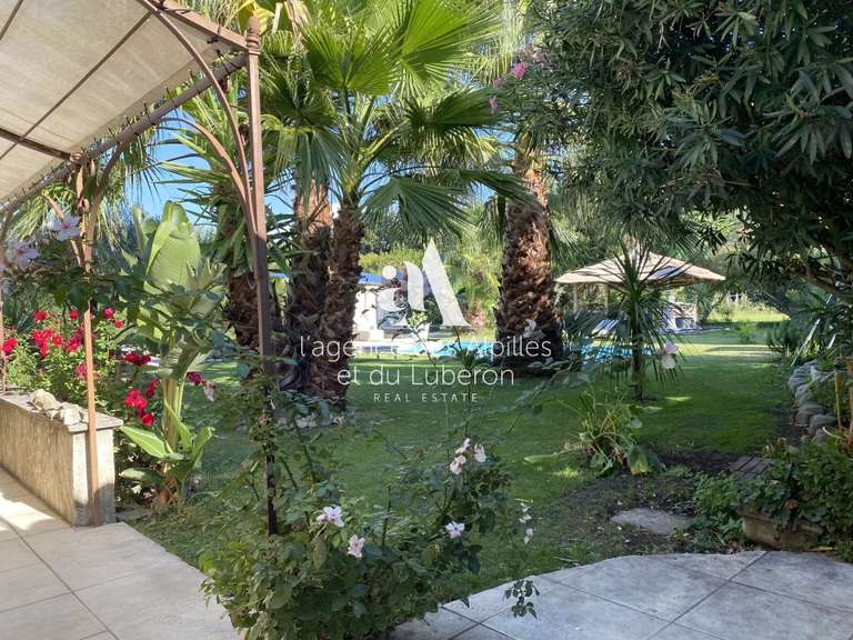 House Châteaurenard - 5 bedrooms - 2200m²