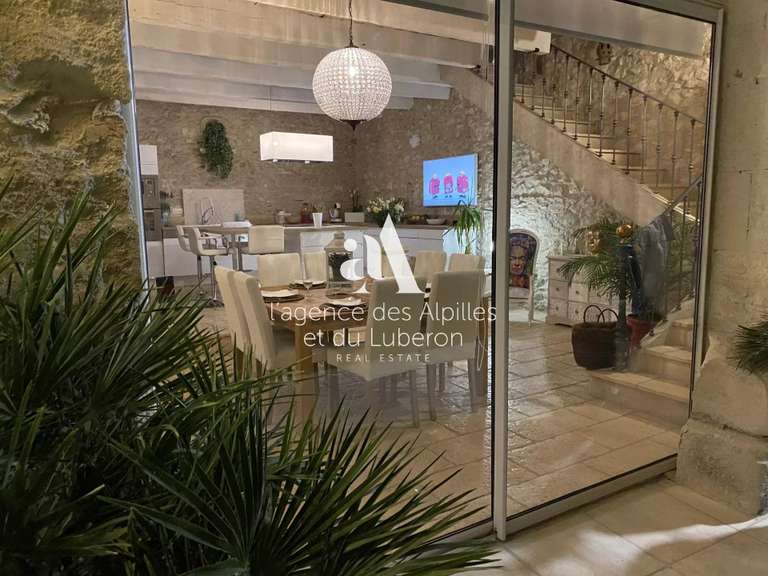 House Châteaurenard - 5 bedrooms - 2200m²