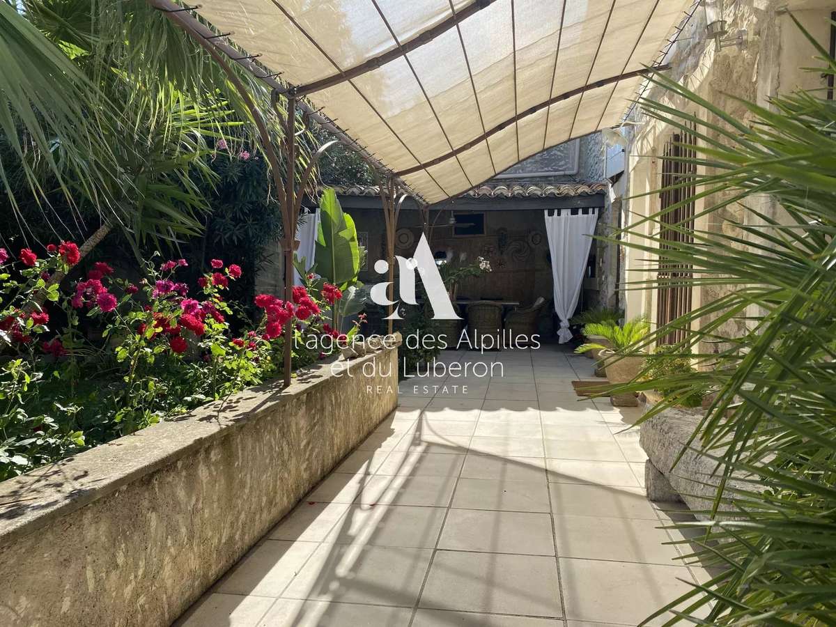 House Châteaurenard