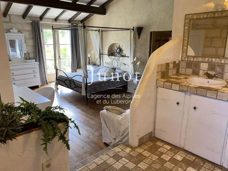 Maison Châteaurenard - 5 chambres - 2200m²
