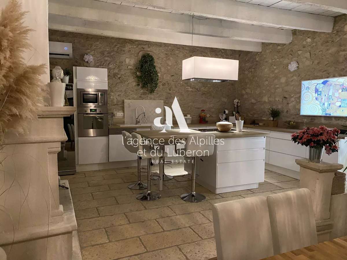 House Châteaurenard