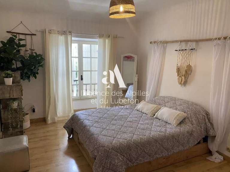 House Châteaurenard - 5 bedrooms - 2200m²