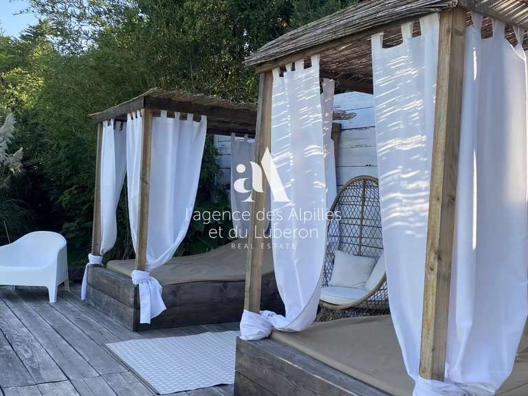 House Châteaurenard - 5 bedrooms - 2200m²