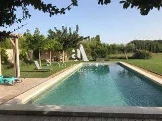 House Châteaurenard - 6 bedrooms - 60800m²