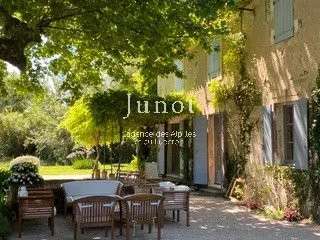 Maison Châteaurenard - 6 chambres - 60800m²