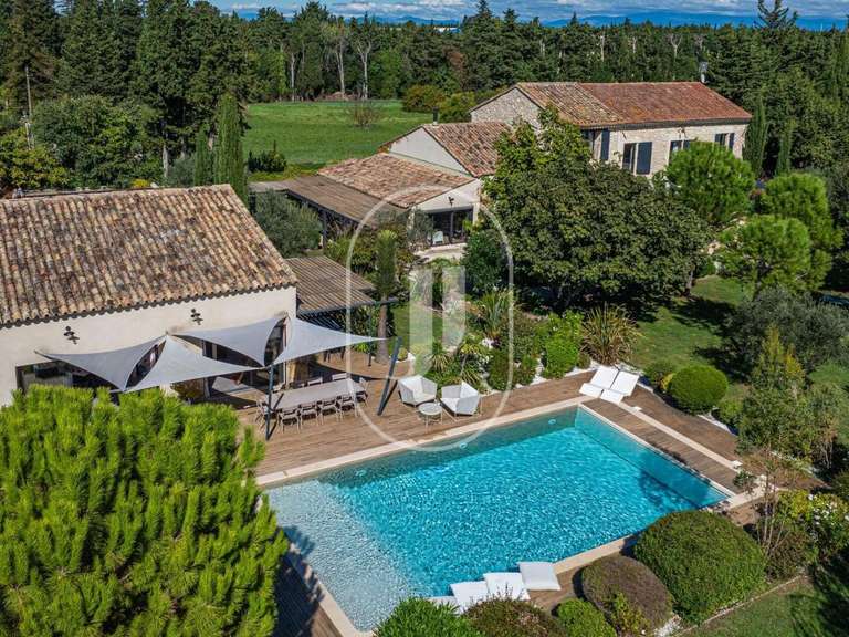 Maison Châteaurenard - 6 chambres - 330m²