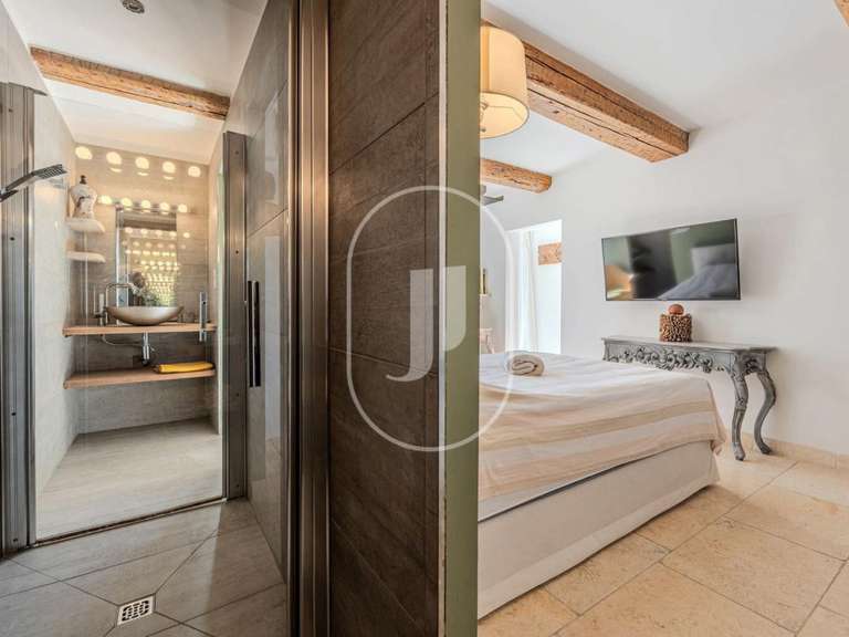 Maison Châteaurenard - 6 chambres - 330m²