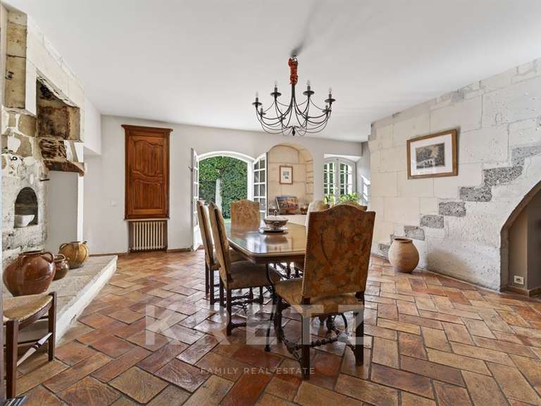 Maison Châteaurenard - 5 chambres - 270m²