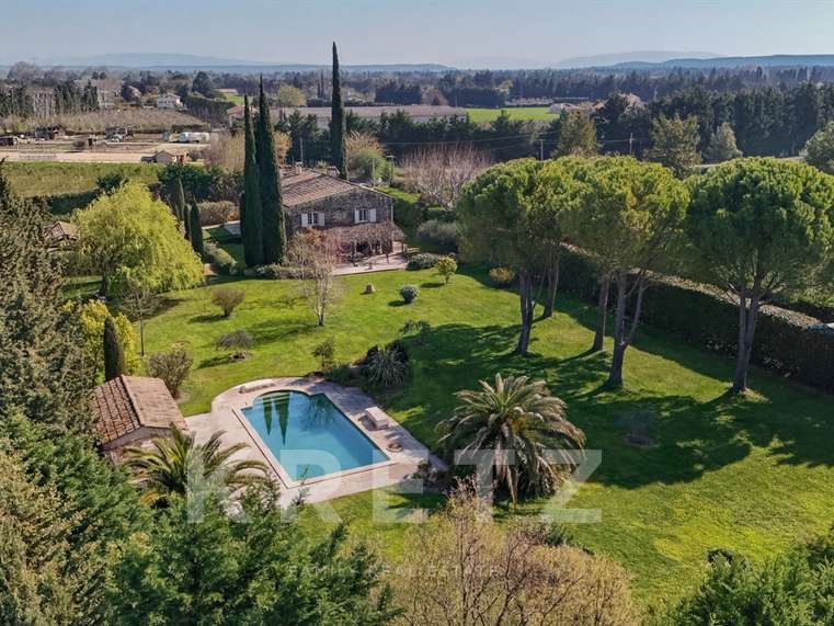 Maison Châteaurenard - 5 chambres - 270m²