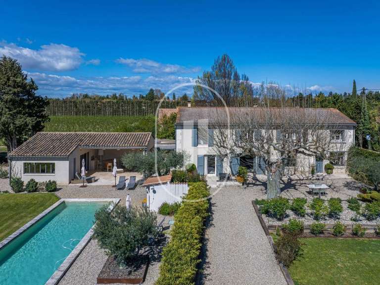 House Châteaurenard - 5 bedrooms - 240m²