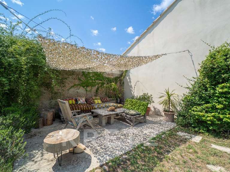 Maison Châteaurenard - 4 chambres - 350m²