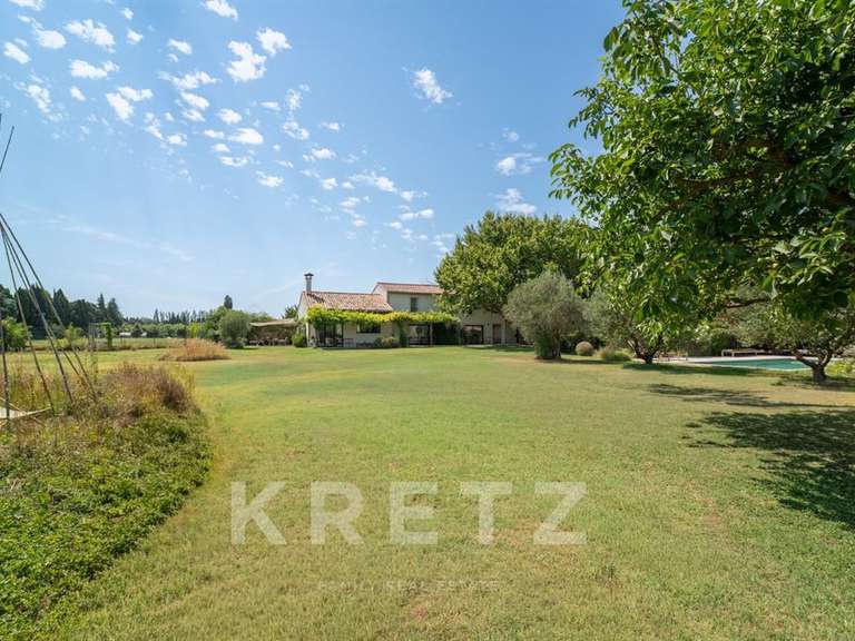 Maison Châteaurenard - 4 chambres - 350m²