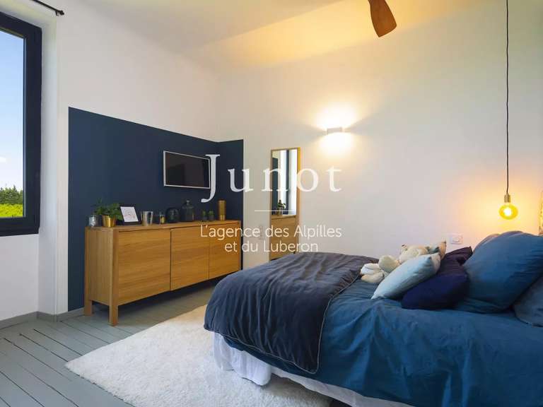 Maison Châteaurenard - 4 chambres - 272m²