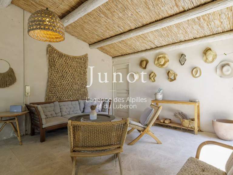 Maison Châteaurenard - 4 chambres - 272m²