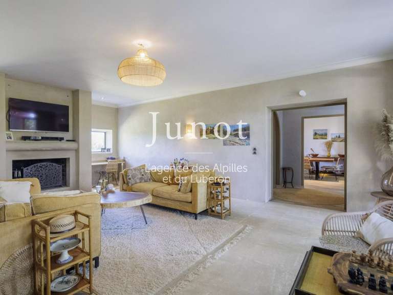 Maison Châteaurenard - 4 chambres - 272m²