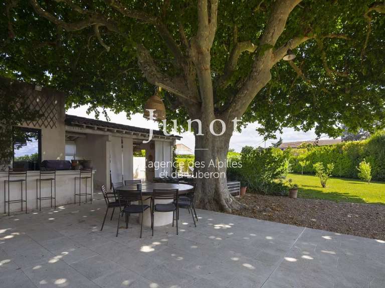 Maison Châteaurenard - 4 chambres - 272m²