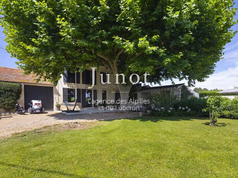Maison Châteaurenard - 4 chambres - 272m²