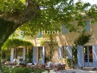 House Châteaurenard - 6 bedrooms - 60800m²