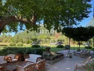 House Châteaurenard - 6 bedrooms - 60800m²