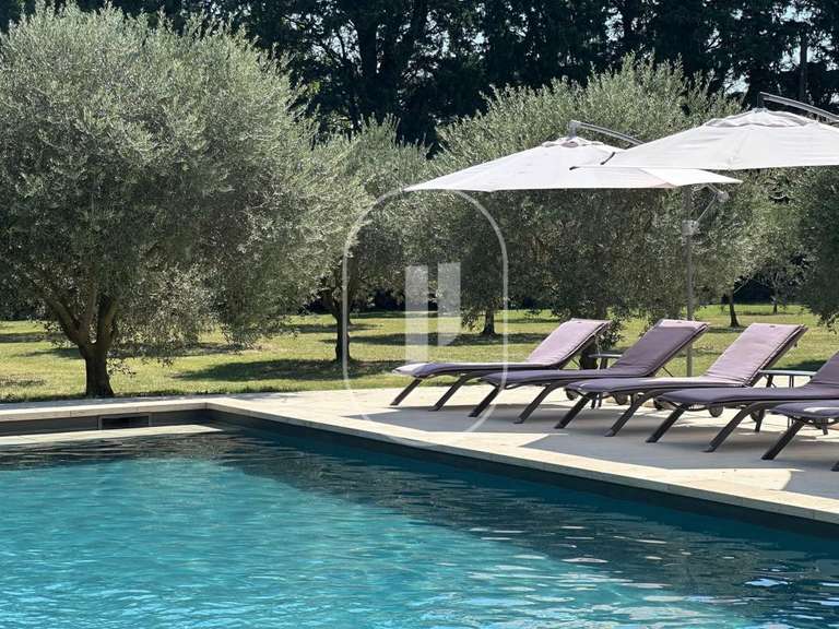 Maison Châteaurenard - 5 chambres - 400m²
