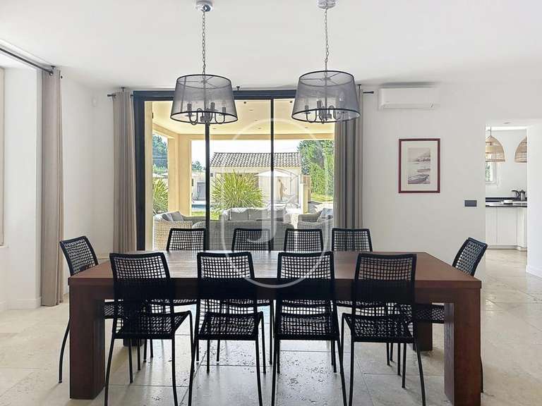Maison Châteaurenard - 5 chambres - 400m²