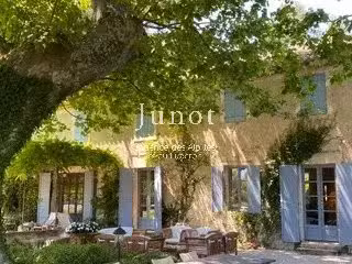 Maison Châteaurenard - 6 chambres - 60800m²