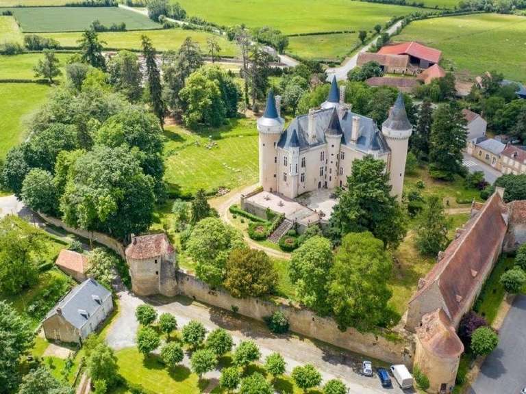 Château Châteauroux - 7 chambres - 880m²