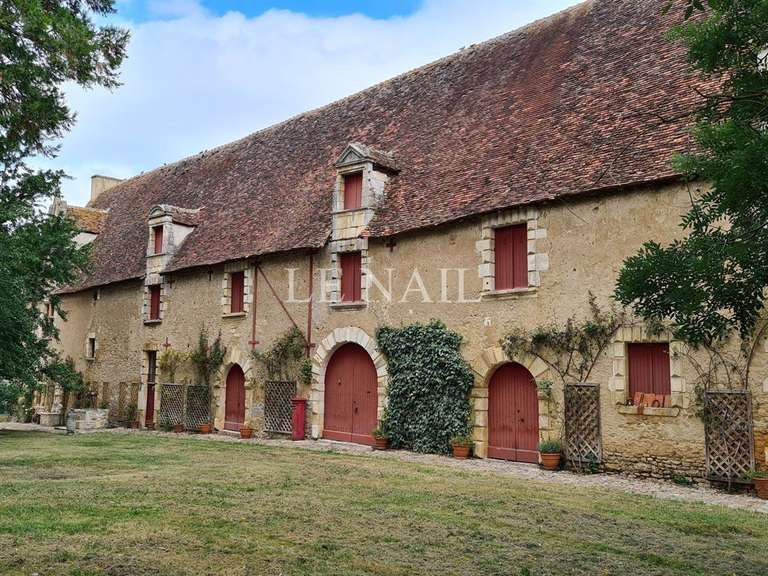 Château Châteauroux - 7 chambres - 880m²