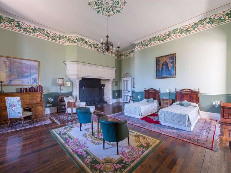 Château Châteauroux - 7 chambres - 880m²