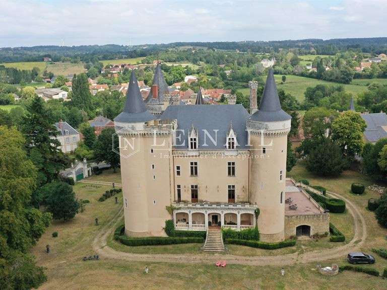 Château Châteauroux - 7 chambres - 880m²