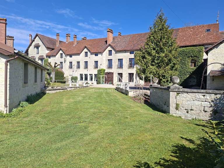 Manoir Châteauvillain - 11 chambres - 850m²