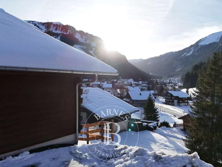 Chalet Châtel - 6 bedrooms - 182m²