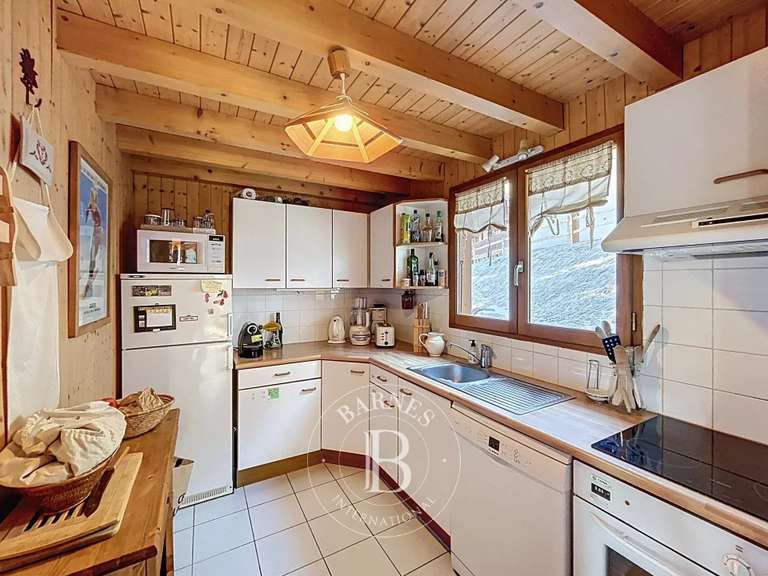 Chalet Châtel - 6 bedrooms - 182m²