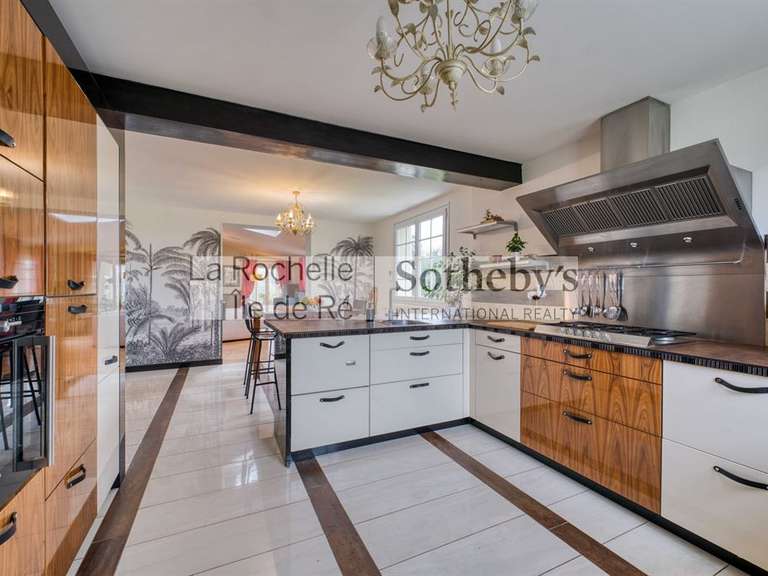 Maison Châtelaillon-Plage - 4 chambres - 270m²