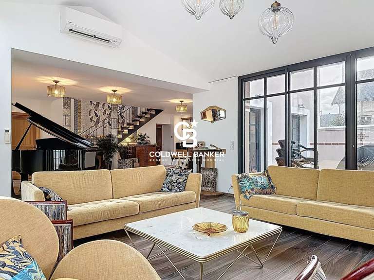 Maison Châtelaillon-Plage - 4 chambres - 232m²