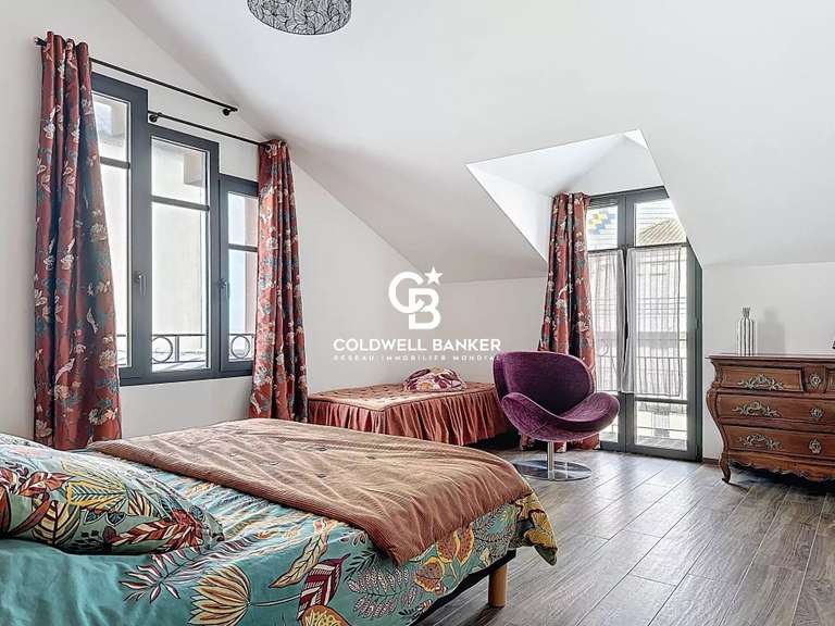 Maison Châtelaillon-Plage - 4 chambres - 232m²