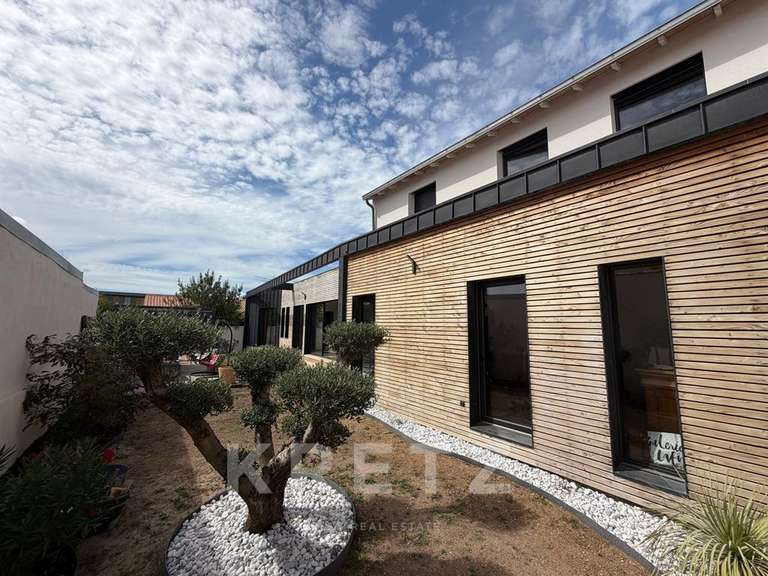 Maison Châtelaillon-Plage - 4 chambres - 168m²