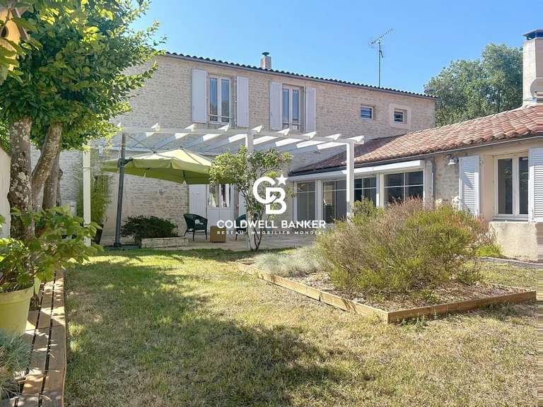 Maison Châtelaillon-Plage - 4 chambres - 251m²